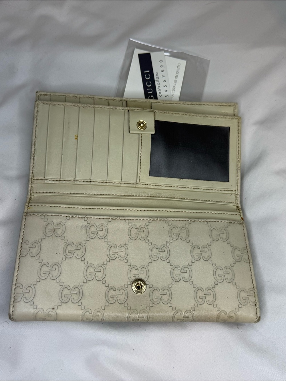 Gucci Beige Signature Guccissima Wallet - Picture 5 of 5